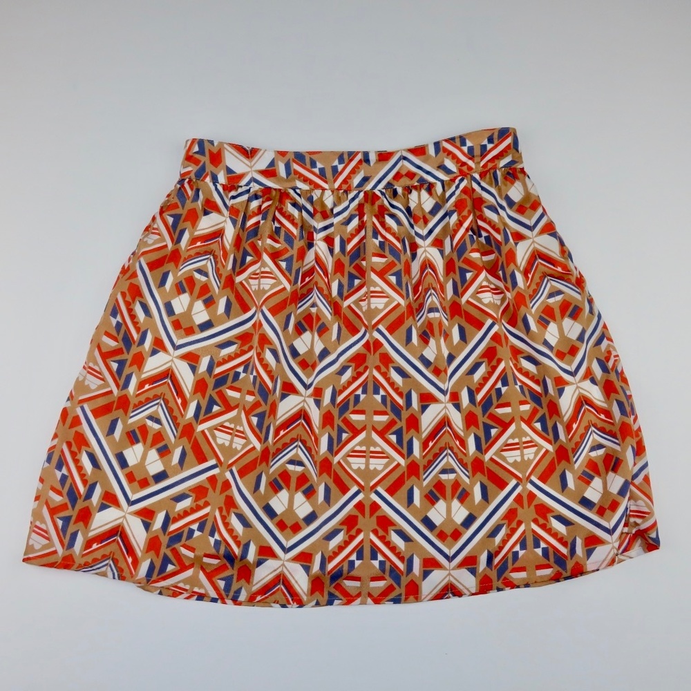 Emmelee Gerometric Pleated Skirt Small